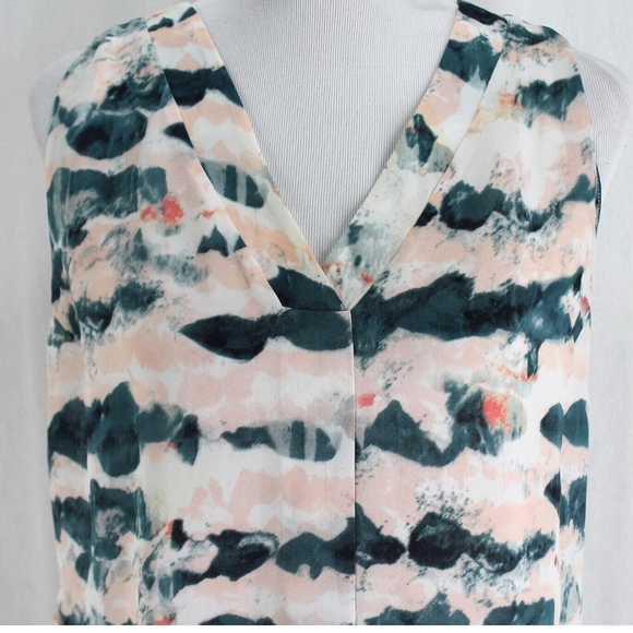 Cabi Pink Green Gelato Watermark Print V Neck Sleeveless Layered Women Top - Picture 3 of 7